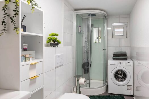 Schöne Wohnung in ruhiger Gegend Bild 3