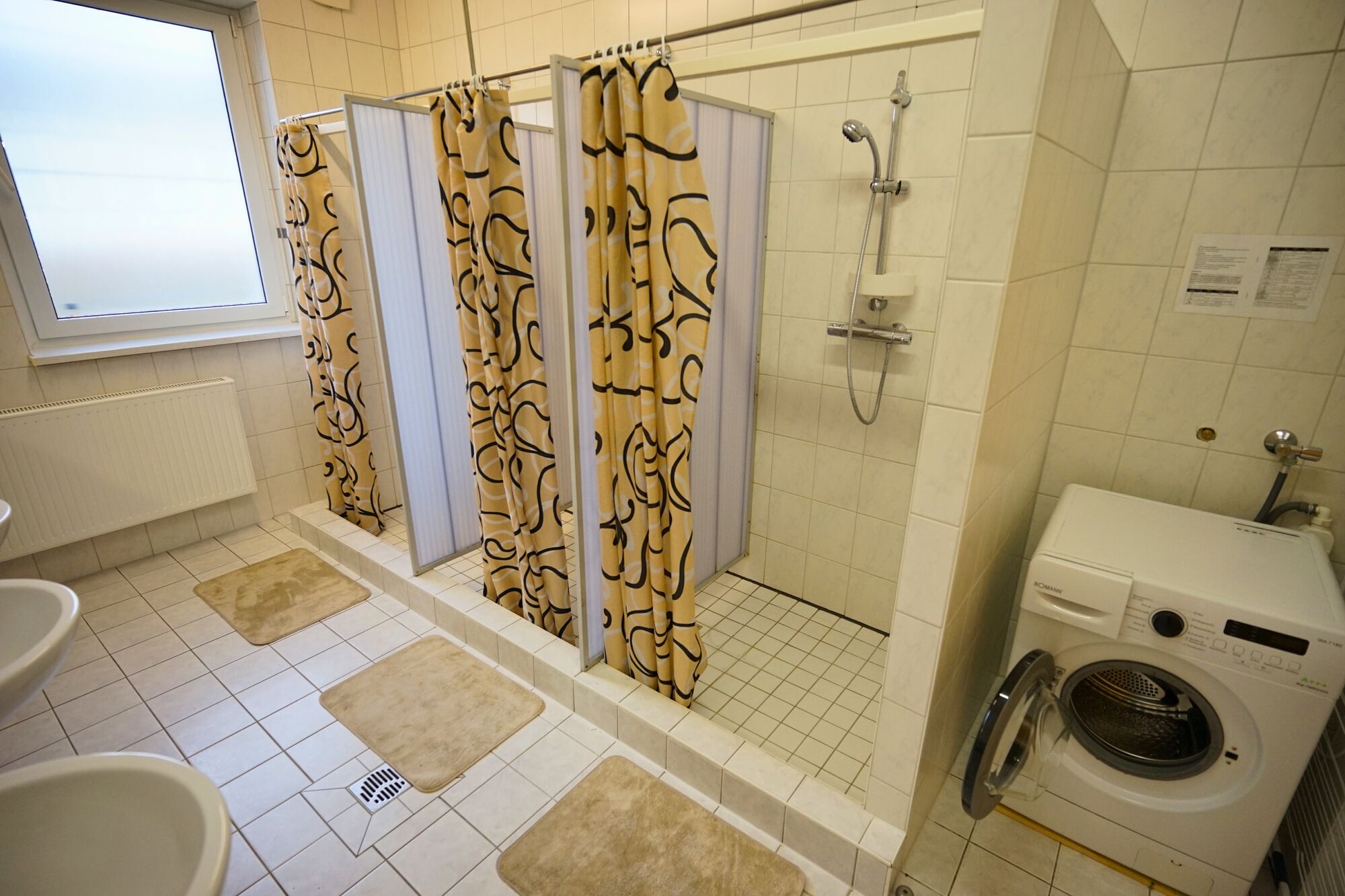 Gemeinschaftsduschraum