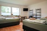 ZecheLoft by Linus- Place22-E-l.station, Parkplatz, Duisburg Bild 2