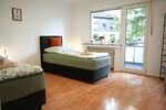 ZecheLoft by Linus- Place22-E-l.station, Parkplatz, Duisburg Bild 5