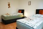 ZecheLoft by Linus- Place22-E-l.station, Parkplatz, Duisburg Bild 9