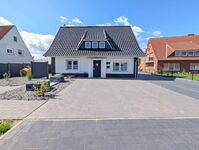 Haus "GOLDEN" in Goldenstedt | 5BR Terrasse 2x Parken WM+Trockner Kicker Bild 5