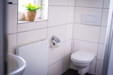 kleines Apartment mit Doppelbett oder zwei Betten Bild 14