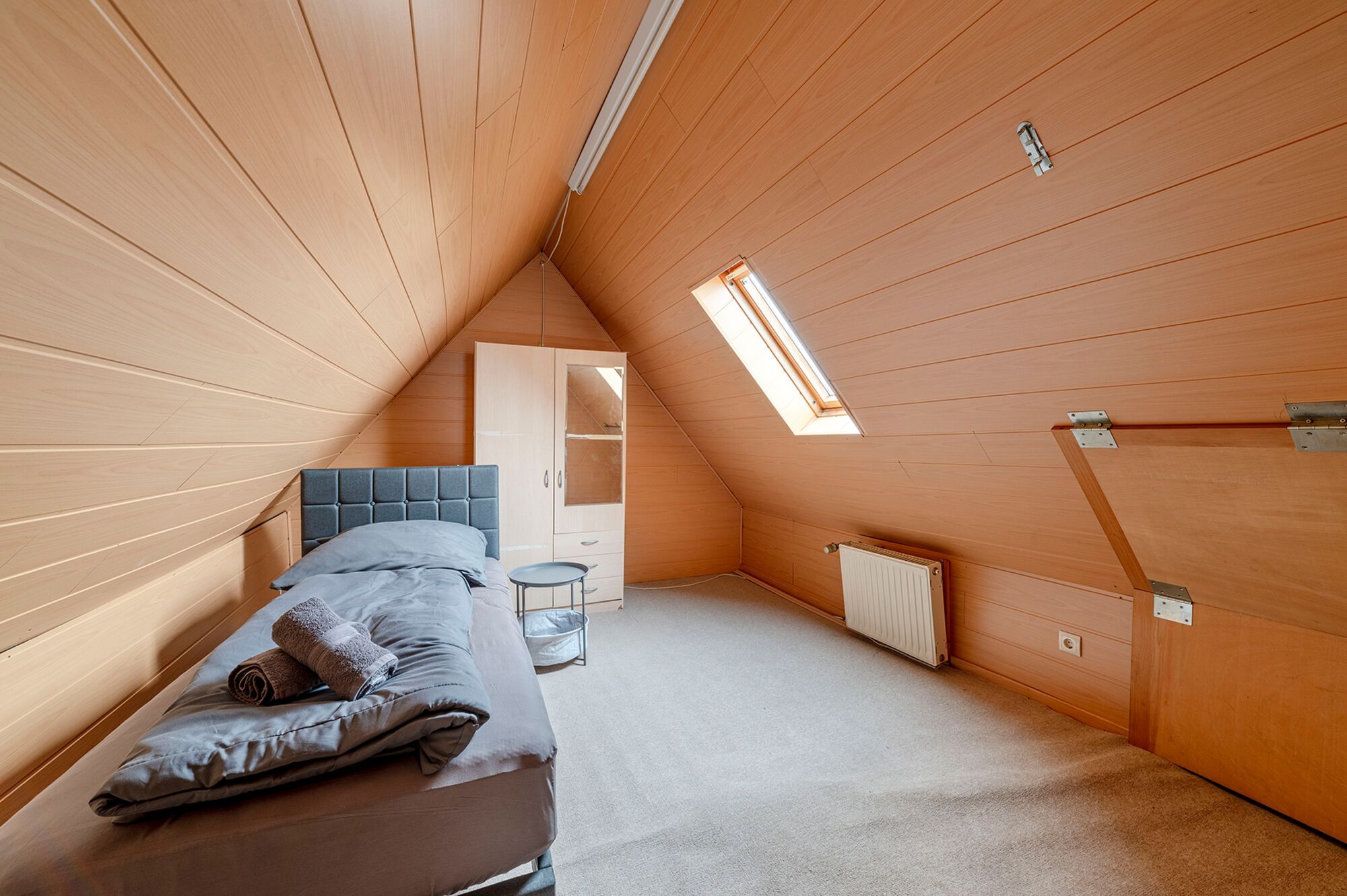Schlafzimmer 5