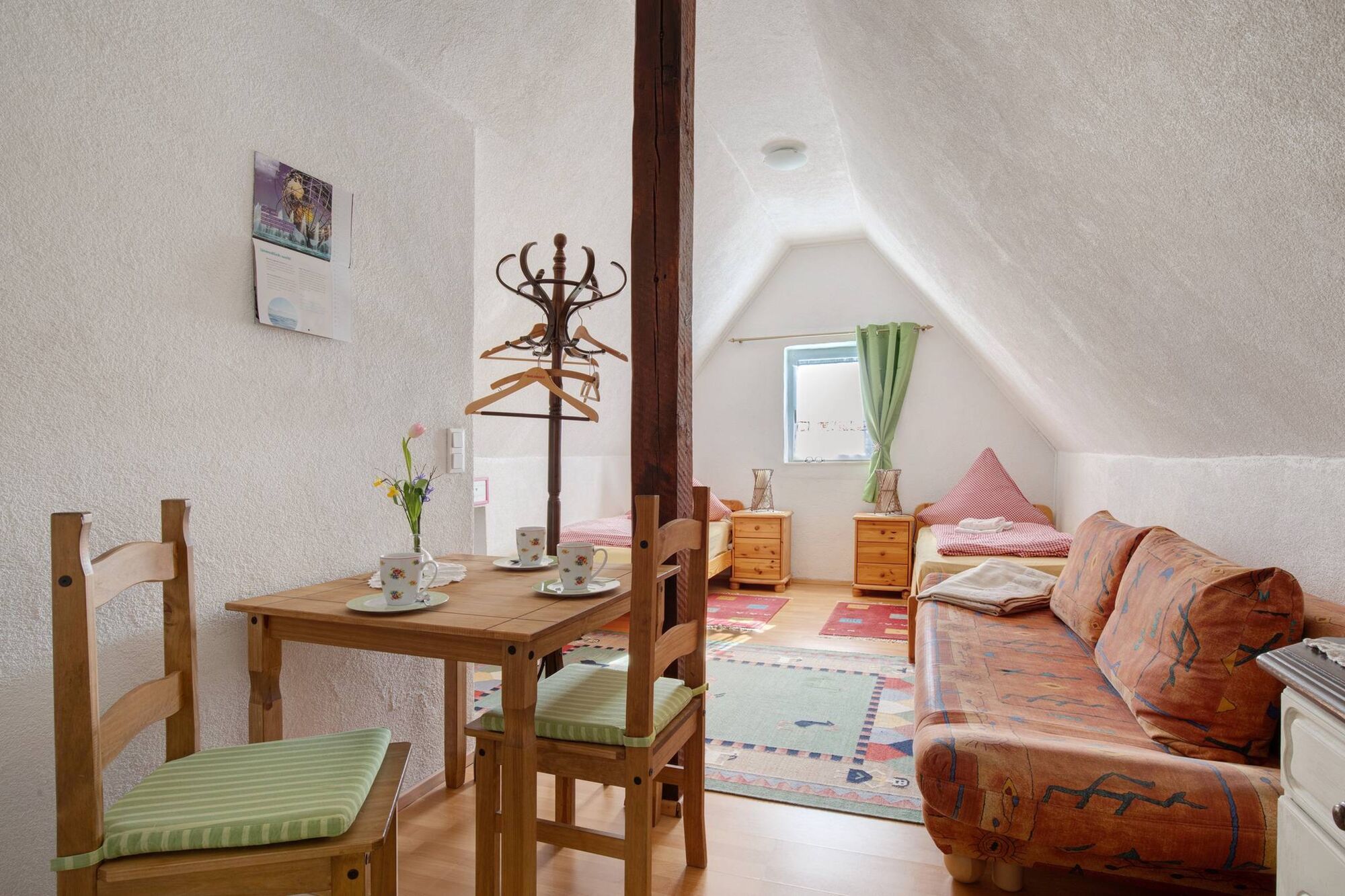 Sila 3: Wohn-Sitzbereich im Raum