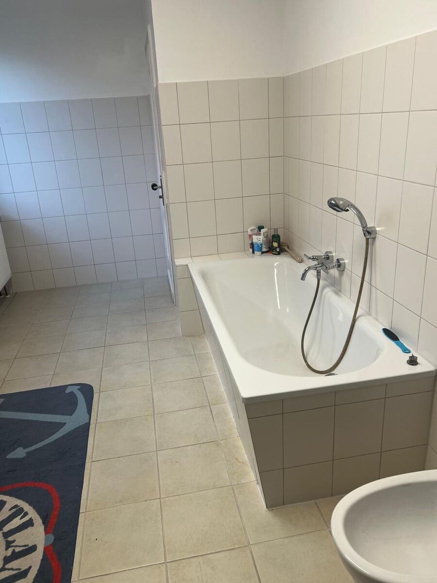 Badezimmer 1 - Badewanne