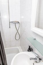 CosyHomes24 (GE11b) • Parkplatz • Wifi • Balkon Foto 8