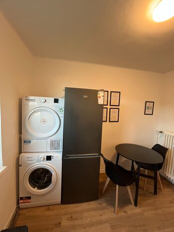Geräumige 3-Zimmer-Wohnung mit Balkon Bild 1