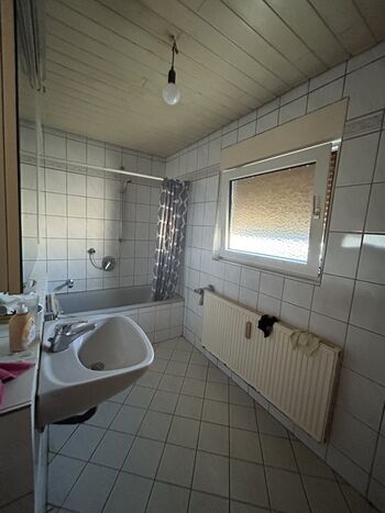 Ganze 3-Zimmer Wohnung, Küche und Bad mit bis zu 8 Betten Picture 2
