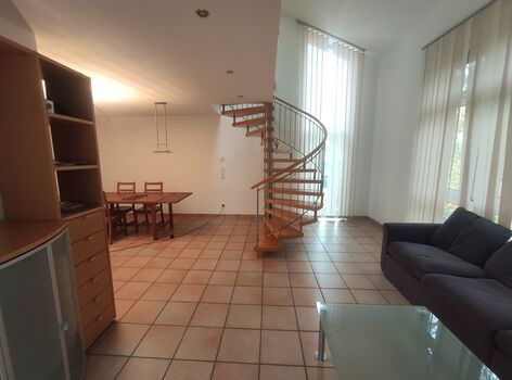 Wendeltreppe nach oben 