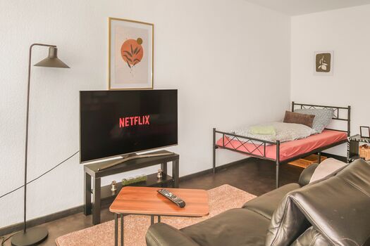 Gemütliches 2 Zimmer Apartment mit Garten und Stauraumfläche Bild 2