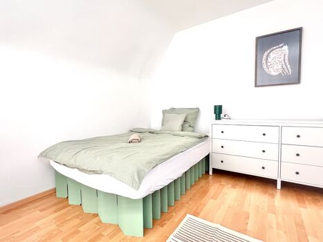 Vollausgestattetes Einzelapartment in Straubing Bild 1