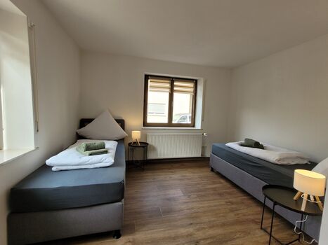 Schlafzimmer 2