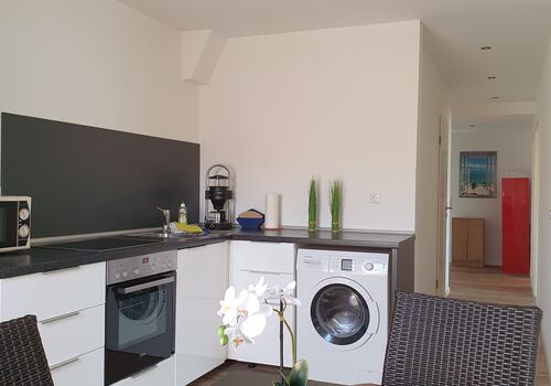 1A Apartment in Optimale Lage Foto 4