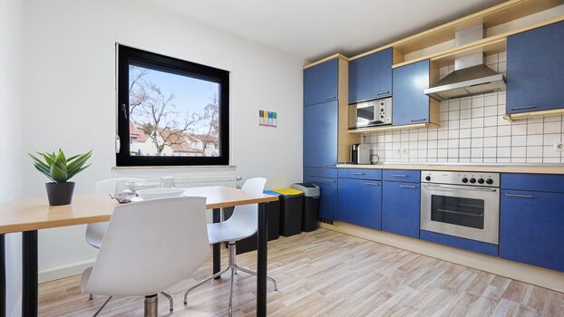 EG: Küche mit Esszimmer
