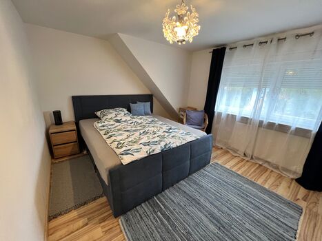 Schlafzimmer King-Size-Bett 