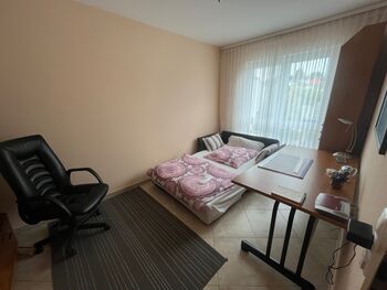 Bad Vilbel 10min Frankfurt 3 Zi-Apartment Balkon 3min Bhf Bild 1