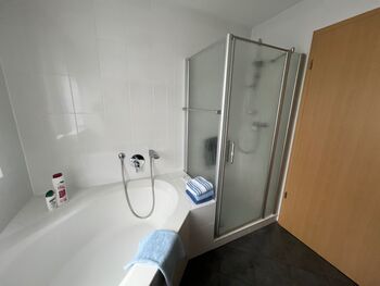 Bad Vilbel 10min Frankfurt 3 Zi-Apartment Balkon 3min Bhf Bild 2