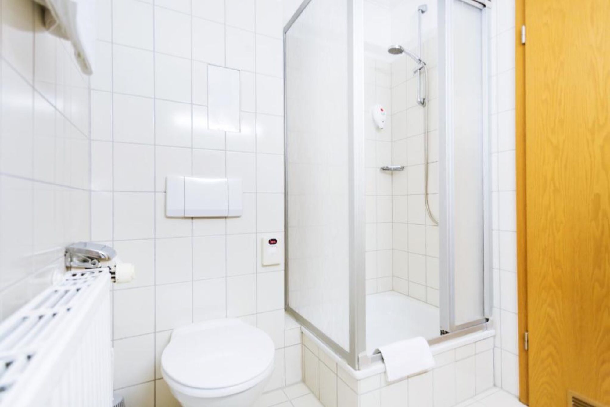 Bad Doppelzimmer