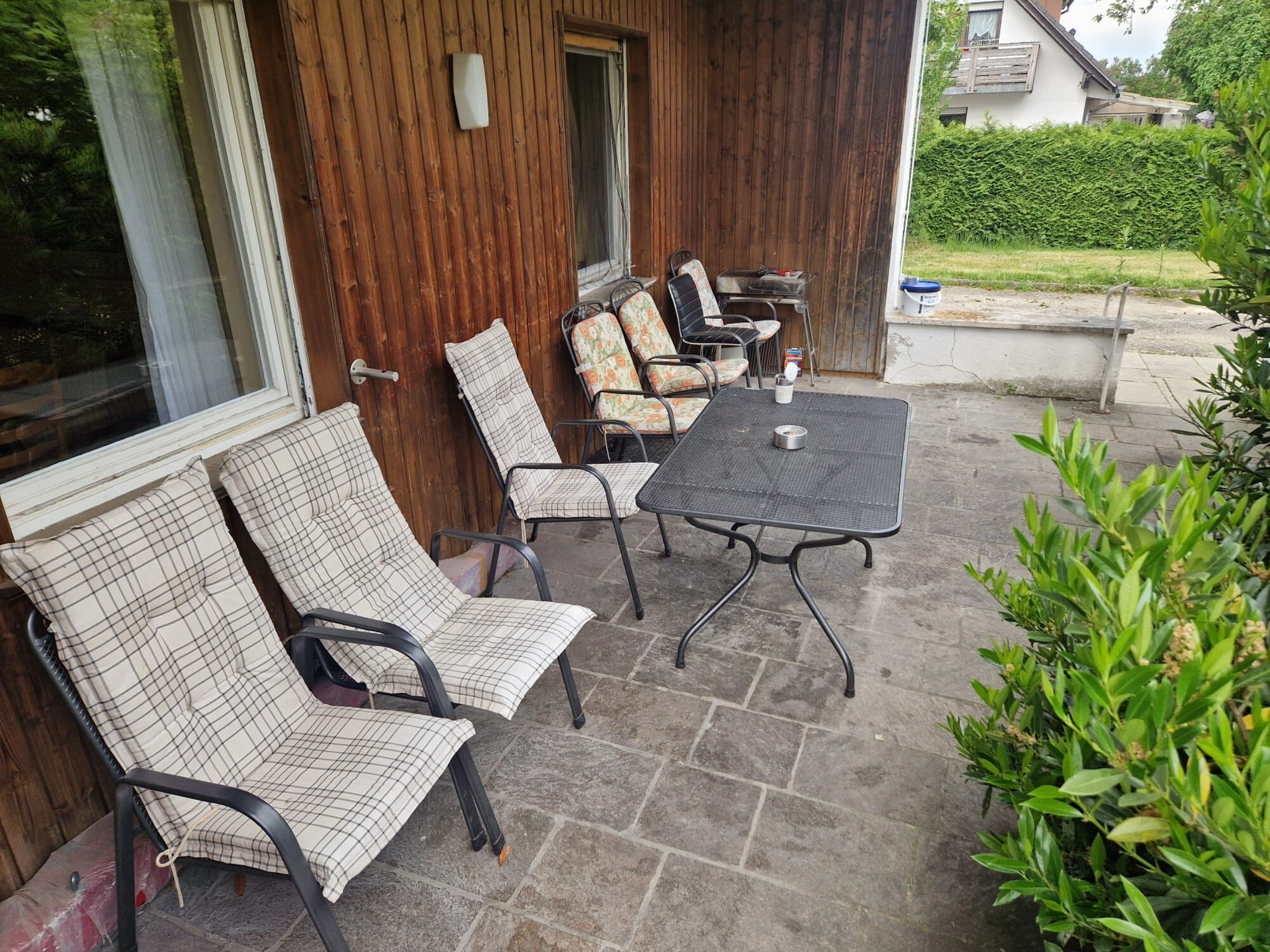 ÜberdachteTerasse/Grillplatz