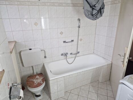 Badzimmer 1.OG
