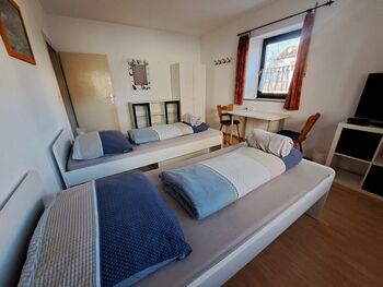 EG Doppelzimmer