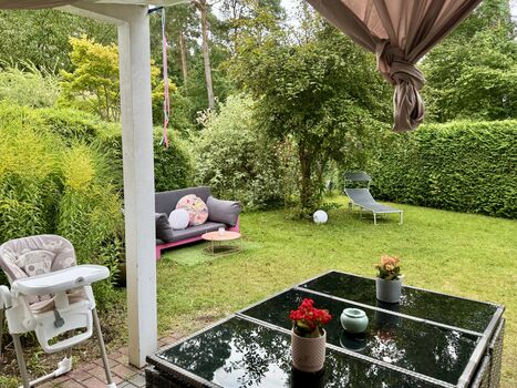 Mit Outdoor Essbereich