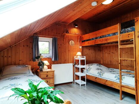 ruhige Oberwohnung mit separater Terrasse Bild 2