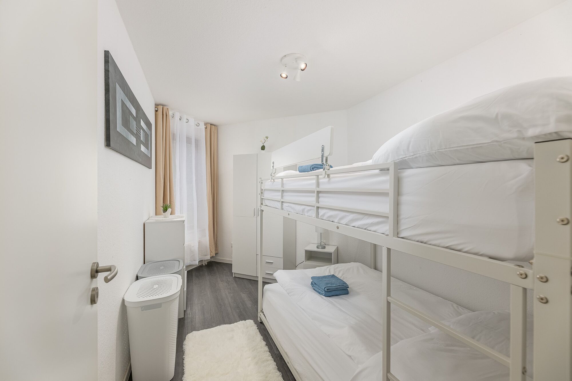 Schlafzimmer 2