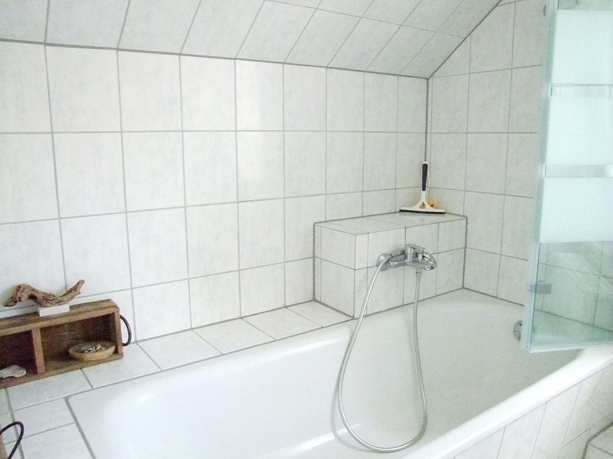 Dusch-Wanne