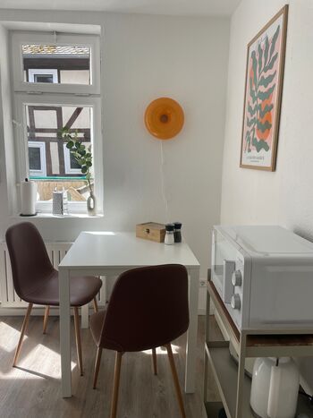 Studio 65 | Stadtmitte, gemütlich, Balkon Bild 3