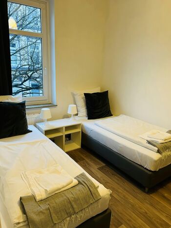 Gemütliche 2-Zimmer-Wohnung in Harburg Bild 1