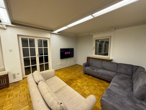 Haus für 12 Personen - 2 Bäder - 1 WC - Garten - FreeParking Bild 2