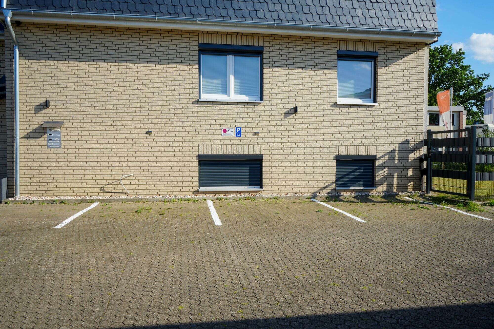 Standard Parkplätze