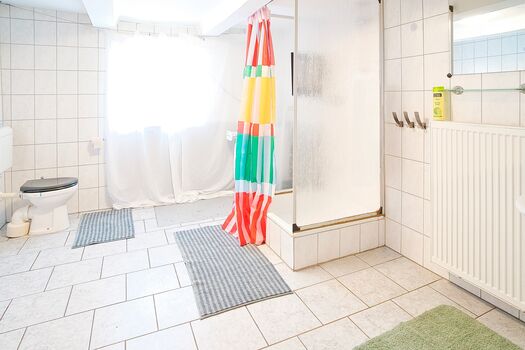 Badezimmer Ansicht 1. OG 