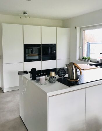 Ruhiges Gästezimmer mit eigenem Bad – Parkplatz, gute Autobahnanbindung, Bild 2