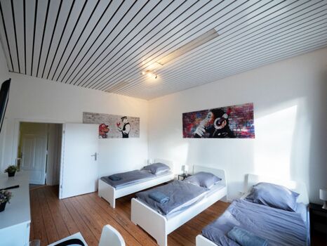 Haus: 2 Whg. + Max. 15 Per. - WLAN, Nähe Hamburg Bild 3