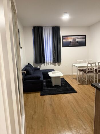 Appartement für 5 Pers. 2 Schlafzimmer Neuss / Düsseldorf Picture 5