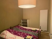 Apartment (R)