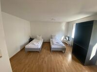 1-12Personen, EBK, 1-6 Schlafzimmer 10 Wohnungen zur Wahl Bild 15