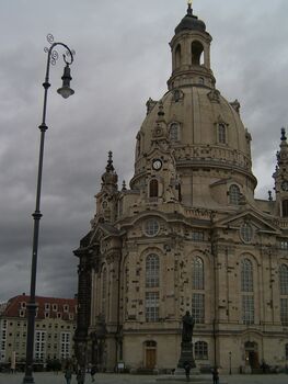Dresden (80 km)