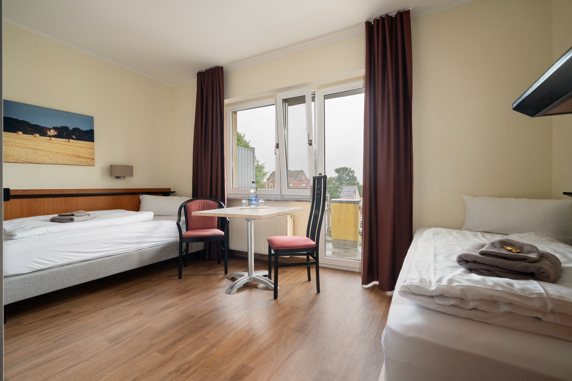 1-Raum Apartment mit 2 Einzelbetten und Kitchenette