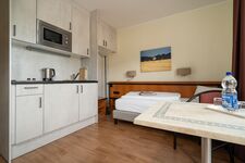 11 Apartment +12 Doppel-/Einzelzimmer, Küche, WLAN, ruhig, südl. Berlin Bild 2