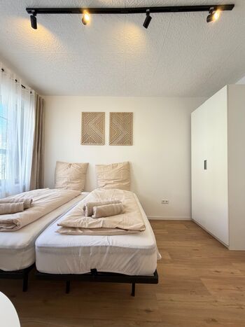 Moderne Zimmer 2 er WG Bild 3