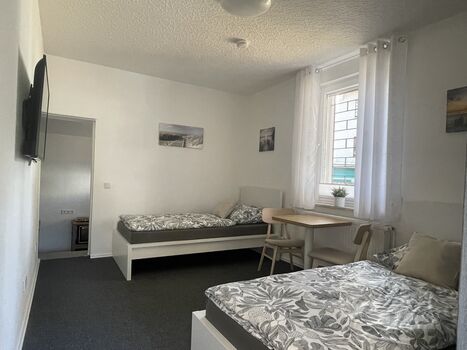 Schlafzimmer 2