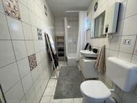 4 Betten Apartment Herten Recklinghausen NRW Küche Dusche P Bild 7