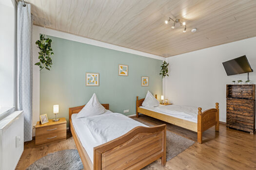Schlafzimmer 2