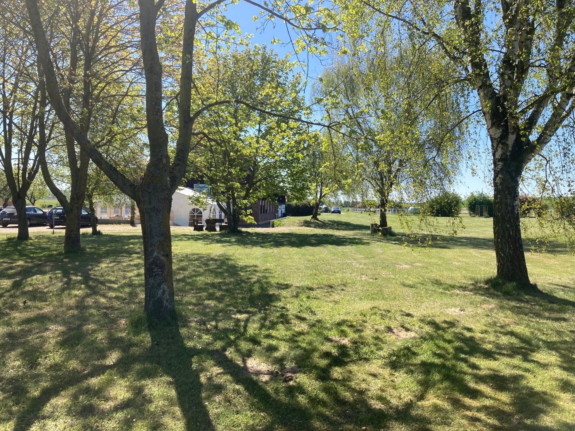 Hof mit Spielplatz