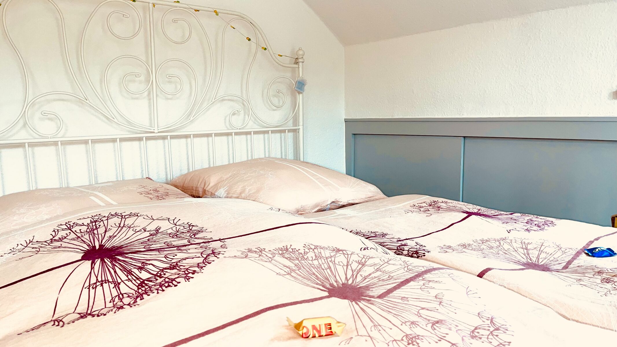 Schlafzimmer 1