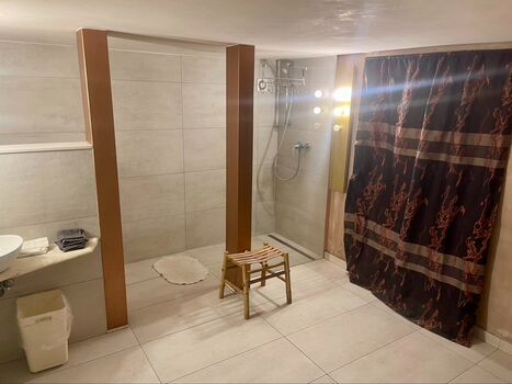 Modern Studio Apartments Bild 3
